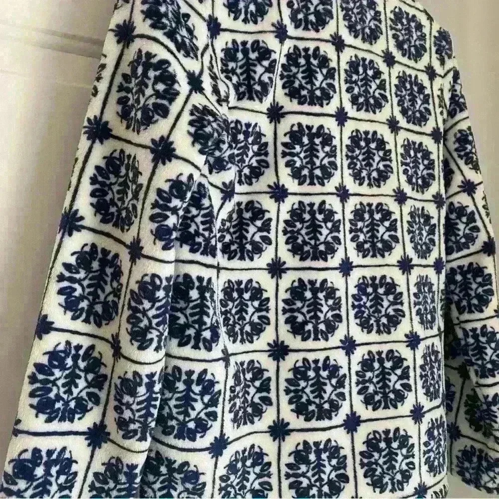 Vineyard vines island Tile printed soft fleece 1/2 zip pullover Girls sz L (14)